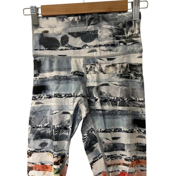 Lululemon Wunder Under High-Rise Tight *Engineered Full-On Luxtreme 28" Sz 4 - Picture 6 of 9